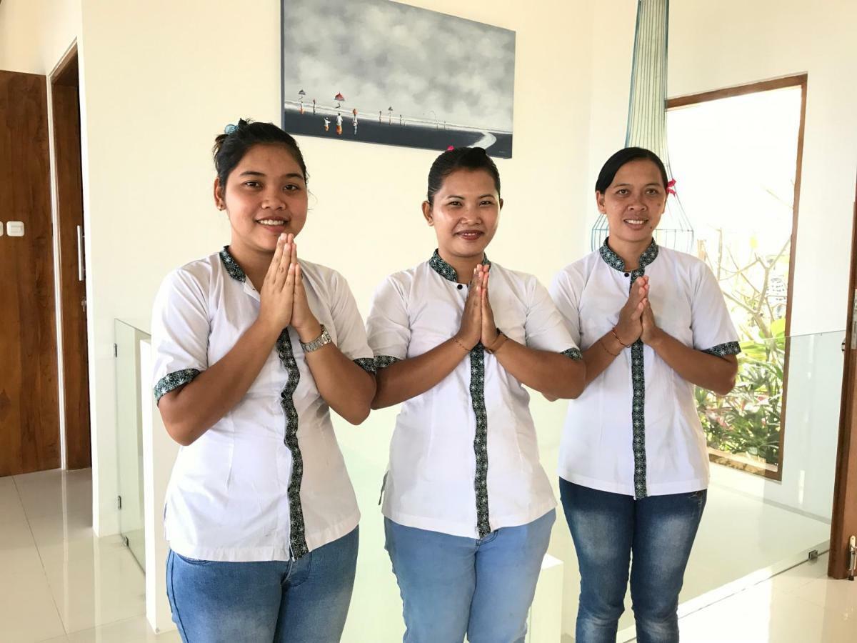Villa Putih لوفينا المظهر الخارجي الصورة